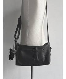 DECADE（ディケイド）の「オイルドカウレザー・ミニショルダーDECADE(DCD-01468K) Oiled Cow Leather Mini Shoulder Bag　ディケイド（ショルダーバッグ）」