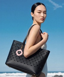 【メトロシティ】ラブ パフォレート ラージ ショッパーバッグ