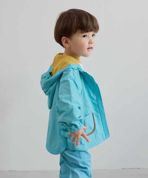 moimoln（モイモルン）の「【ReRe】フード付きウィンドブレーカー（ナイロンジャケット・キッズ・ミント/クリーム・90cm/100cm/110cm/120cm/130cm）」の18枚目の写真