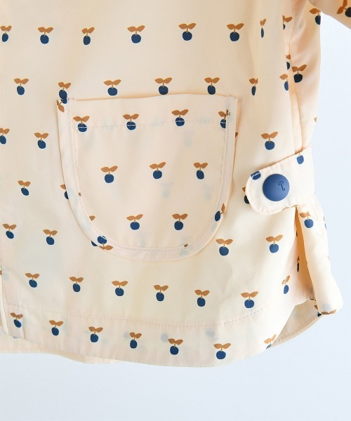 moimoln（モイモルン）の「【ReRe】フード付きウィンドブレーカー（ナイロンジャケット・キッズ・ミント/クリーム・90cm/100cm/110cm/120cm/130cm）」の15枚目の写真