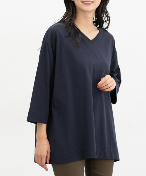 Honeys(ハニーズ)の「8分袖Vネックチュニック(Tシャツ/カットソー・レディース・ブラック/レッド系その他/ダークブラウン系/ネイビー・F)」の11枚目の写真