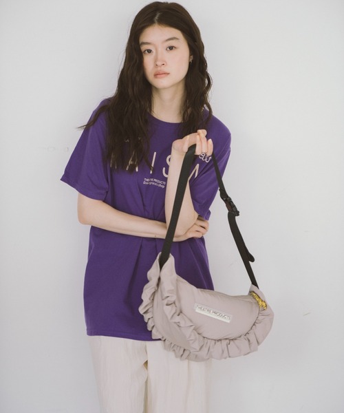 THEATRE PRODUCTS（シアタープロダクツ）の「パファーフリルショルダーバッグ（ショルダーバッグ・レディース・ブラック/グレー・FREE）」の16枚目の写真