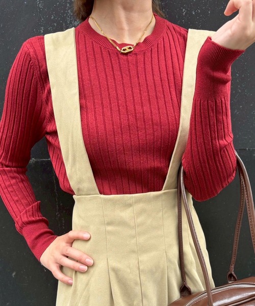 ARCADE（アーケード）の「滑らかな品ある素材感！ 微起毛 無地リブニット カットソー カラー セーター トップス（ニット/セーター・レディース・レッド/ブラウン/ベージュ/パープル/グリーン/ピンク/エメラルド/グレイッシュベージュ/マスタード/ブラック・M/L/S）」の10枚目の写真