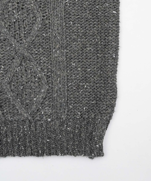 Elanque（エランク）の「volume nep Vneck knit / ボリュームネップVネックニット（ニット/セーター・メンズ・グレー/カーキ/ベージュ・MEDIUM/LARGE/SMALL）」の18枚目の写真