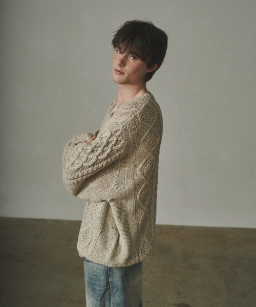 Elanque（エランク）の「volume nep Vneck knit / ボリュームネップVネックニット（ニット/セーター・メンズ・グレー/カーキ/ベージュ・MEDIUM/LARGE/SMALL）」の22枚目の写真