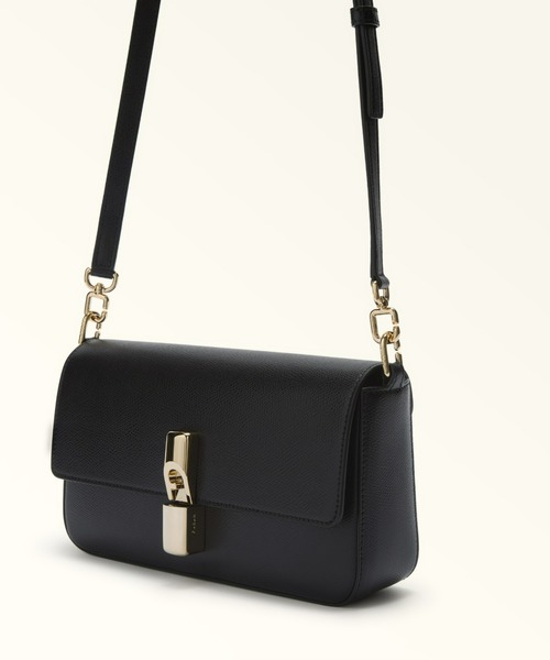 FURLA（フルラ）の「フルラ イリデ (Furla Iride) クロスボディバッグ（ショルダーバッグ・レディース・レッド/チャコールグレー/ライトピンク/ピンクベージュ/ライトブルー/アイボリー/ブラック/グリーン・ONE SIZE）」の19枚目の写真