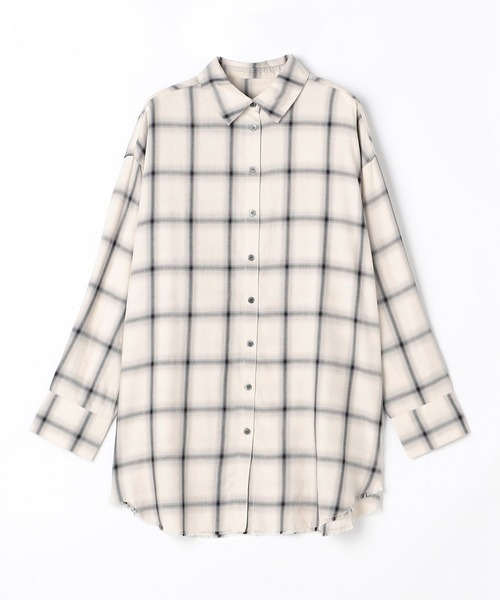 NICOLE white(ニコルホワイト)の「オンブレシャツ(シャツ/ブラウス・レディース・ネイビー/オフホワイト/ブラウン・FREE)」の5枚目の写真