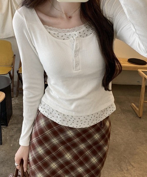 Teem Store(チームストア)の「【裏起毛】花柄フェイクレイヤードヘンリーネックリブロンT(Tシャツ/カットソー・レディース・ホワイト/グレー・M/L)」の5枚目の写真