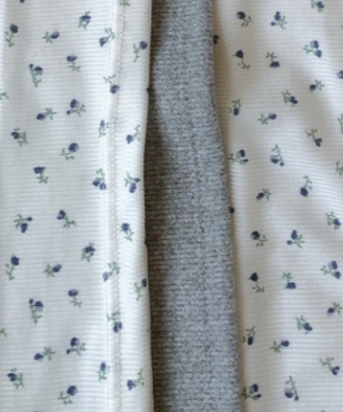 Teem Store(チームストア)の「【裏起毛】花柄フェイクレイヤードヘンリーネックリブロンT(Tシャツ/カットソー・レディース・ホワイト/グレー・M/L)」の17枚目の写真