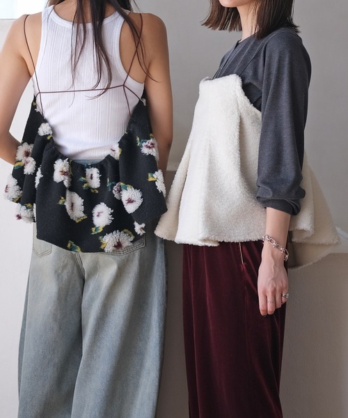 AKTE ボアキャミソール ブラック ボアキャミソール（シャツ/ブラウス）｜AKTE（アクテ）のファッション