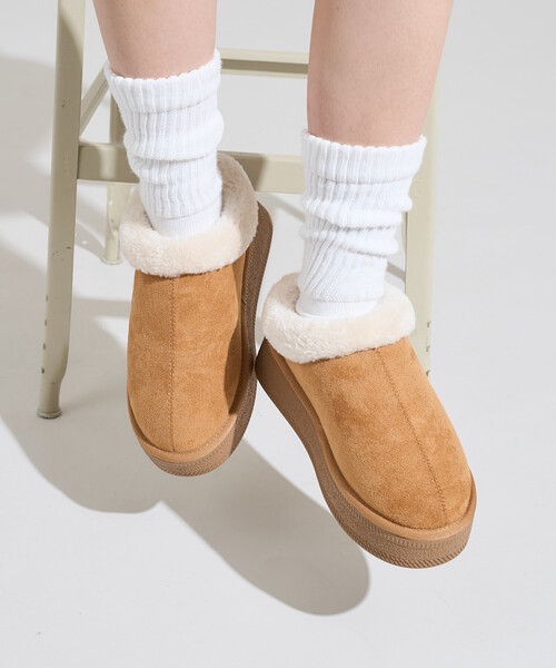 FREAK'S STORE（フリークスストア）の「限定展開 エコファーミュール/フェイクムートンシューズ（スリッポン・レディース・ブラック/チャコールグレー/ライトブラウン/ベージュ・36/37/38）」の5枚目の写真