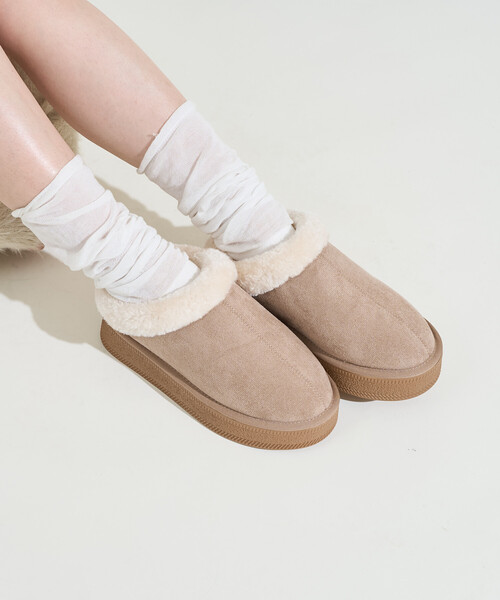 FREAK'S STORE（フリークスストア）の「限定展開 エコファーミュール/フェイクムートンシューズ（スリッポン・レディース・ブラック/チャコールグレー/ライトブラウン/ベージュ・36/37/38）」の14枚目の写真