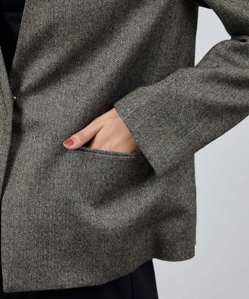 ROPE'（ロペ）の「ウールレーヨンノーカラージャケット(無地/ヘリンボーン)/セットアップ対応（ノーカラージャケット・レディース・ブラック系その他/ブラック・36/38）」の17枚目の写真
