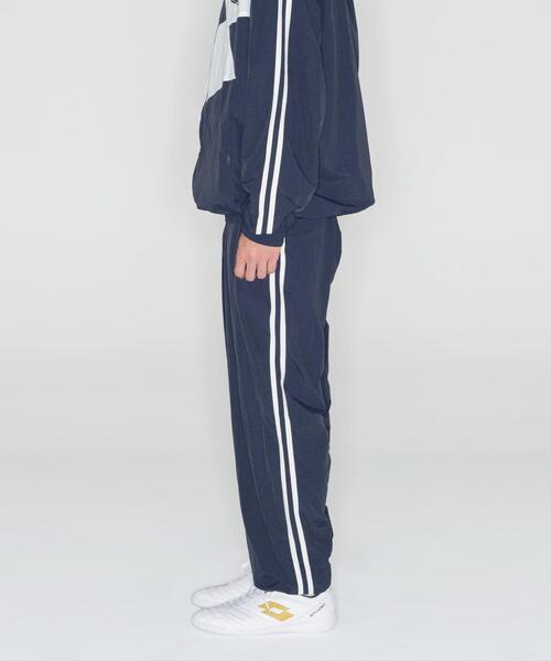 LOTTO（ロット）の「LOTTO　LOSANGA NYLON PANTS（その他パンツ・メンズ・ブラック/ネイビー・X-LARGE/MEDIUM/LARGE）」の4枚目の写真