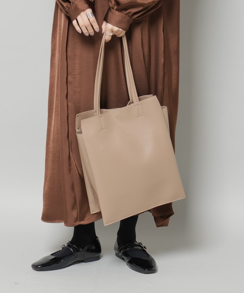 ナノ・ユニバース　nano・universe バック　サコッシュ　新品・未使用 ナノユニバース NANO universe カウレザートートバッグ メンズ 表記無