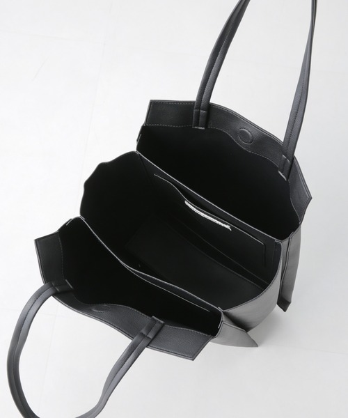 NANO universe（ナノユニバース）の「縦長トートバッグ（トートバッグ・レディース・ベージュ/ブラック/グレー・F）」の12枚目の写真