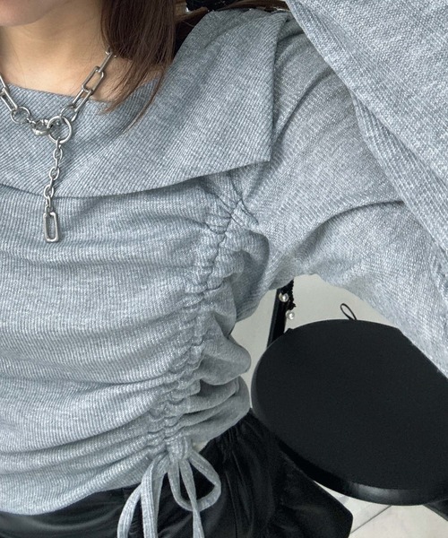 AS KNOW AS plus(アズノゥアズプラス)の「♪シャーリングリボン結び オフショル風ラメニットプルオーバー(Tシャツ/カットソー・レディース・シルバー系/ブラック/ホワイト系・FREE)」の14枚目の写真