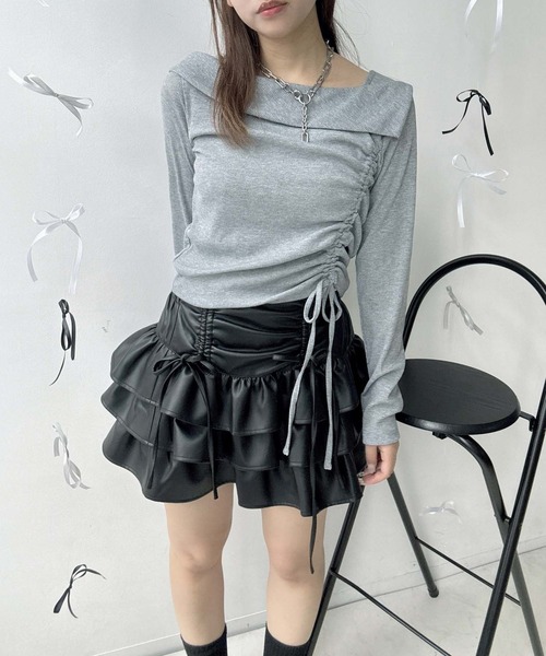 AS KNOW AS plus(アズノゥアズプラス)の「♪シャーリングリボン結び オフショル風ラメニットプルオーバー(Tシャツ/カットソー・レディース・シルバー系/ブラック/ホワイト系・FREE)」の12枚目の写真