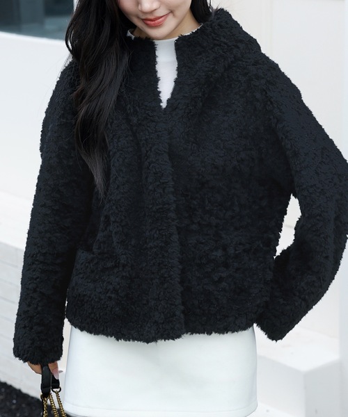 Lace Ladies(レースレディース)の「ポケット付き フーデット ジップアップ ボア ジャケット(ブルゾン・レディース・ベージュ/アイボリー/ブラック/チャコールグレー・FREE)」の2枚目の写真