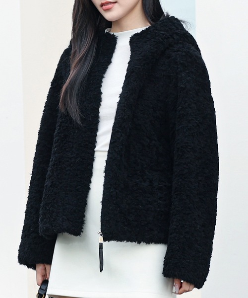 Lace Ladies(レースレディース)の「ポケット付き フーデット ジップアップ ボア ジャケット(ブルゾン・レディース・ベージュ/アイボリー/ブラック/チャコールグレー・FREE)」の5枚目の写真