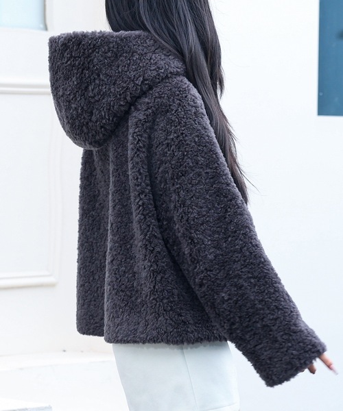 Lace Ladies(レースレディース)の「ポケット付き フーデット ジップアップ ボア ジャケット(ブルゾン・レディース・ベージュ/アイボリー/ブラック/チャコールグレー・FREE)」の13枚目の写真