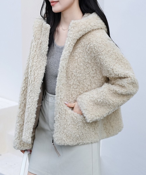 Lace Ladies(レースレディース)の「ポケット付き フーデット ジップアップ ボア ジャケット(ブルゾン・レディース・ベージュ/アイボリー/ブラック/チャコールグレー・FREE)」の16枚目の写真