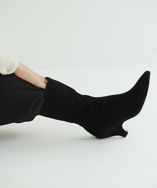 CLANE(クラネ)の「SLIM SUEDE BOOTS(ブーツ・レディース・ブラック/ブラウン・36/37/38)」の18枚目の写真