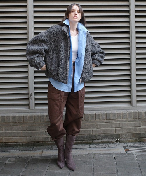 CLANE(クラネ)の「SLIM SUEDE BOOTS(ブーツ・レディース・ブラック/ブラウン・36/37/38)」の6枚目の写真