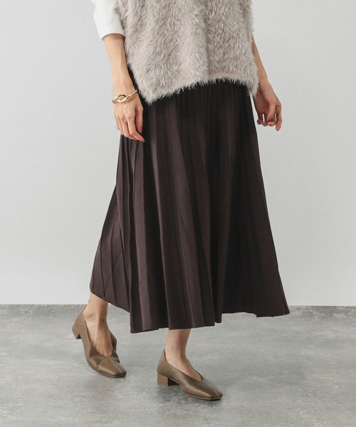 GLOBAL WORK（グローバルワーク）の「滑らかニットフレアスカート/580745（スカート・レディース・ダークブラウン/グレー系その他6/ブラック・REGULAR/SHORT）」の11枚目の写真
