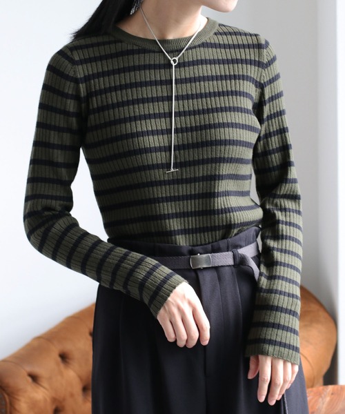 cepo（セポ）の「〈WEB限定カラーあり〉ワイドリブクルーネックニットプルオーバー（ニット/セーター・レディース・イエロー/グリーン系その他/ラベンダー/ホワイト系その他/ピンク/グリーン/ブラウン/ブラック/カーキ/ブラウン系その他/オフホワイト・M）」の9枚目の写真