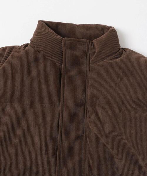 ITEMS URBANRESEARCH（アイテムズ アーバンリサーチ）の「コーディロイ 中綿ハイネックジャケット（ダウンジャケット/コート・メンズ・ブラック/ブラウン/ネイビー・MEDIUM/LARGE）」の12枚目の写真