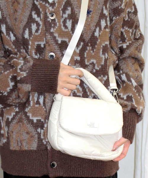 THE NORTH FACE（ザノースフェイス）の「【THE NORTH FACE/ザノースフェイス】トートバッグミニ（BUBBLY　TOTE　BAG　MINI)（ショルダーバッグ・レディース・ブラック/クリーム・ONE SIZE）」の9枚目の写真