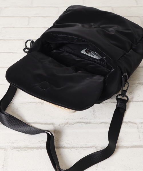 THE NORTH FACE（ザノースフェイス）の「【THE NORTH FACE/ザノースフェイス】トートバッグミニ（BUBBLY　TOTE　BAG　MINI)（ショルダーバッグ・レディース・ブラック/クリーム・ONE SIZE）」の16枚目の写真