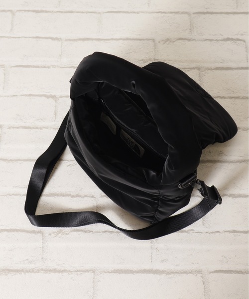 THE NORTH FACE（ザノースフェイス）の「【THE NORTH FACE/ザノースフェイス】トートバッグミニ（BUBBLY　TOTE　BAG　MINI)（ショルダーバッグ・レディース・ブラック/クリーム・ONE SIZE）」の17枚目の写真