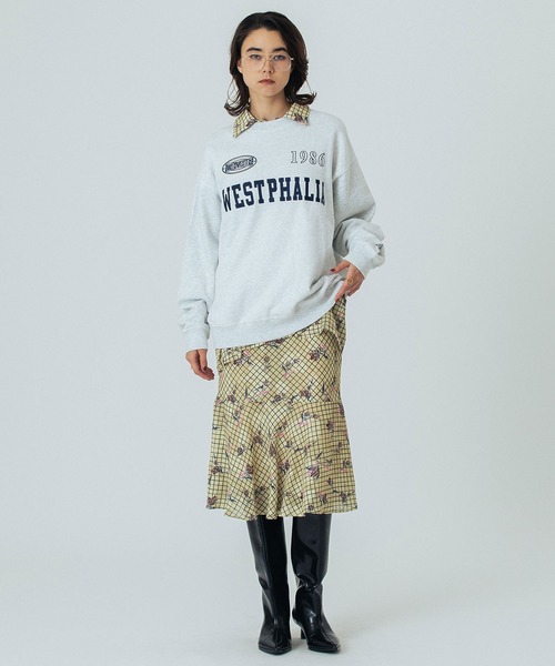 ROSE BUD（ローズバッド）の「PATCH EMBROIDERY PULLOVER（スウェット・レディース・ライトグレー/ホワイト/チャコールグレー・ONE SIZE）」の7枚目の写真
