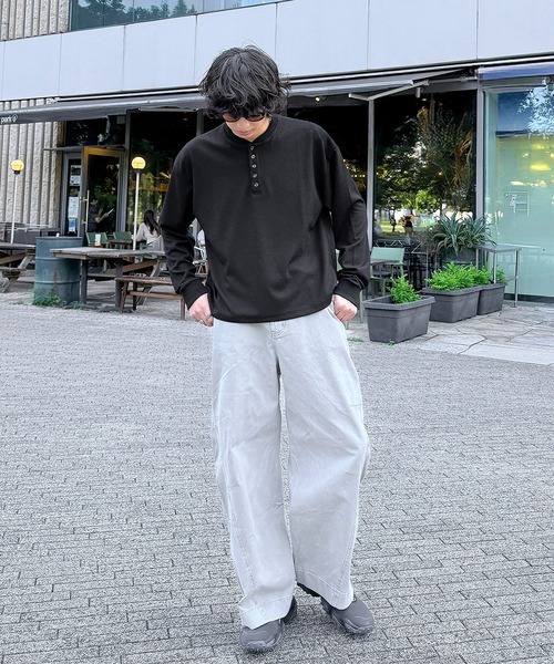 NAKER(ネイカー)の「ワッフル5ボタンヘンリーネック長袖カットソー(Tシャツ/カットソー・メンズ・アイボリー/ブラック/グレー/ブルー・S/M/L/XL)」の21枚目の写真