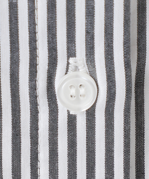 B.C STOCK（ベーセーストック）の「《追加4》【WEB限定】手洗い可 / スタンドフリルブラウス（シャツ/ブラウス・レディース・ネイビー/ブラック系その他・FREE）」の19枚目の写真