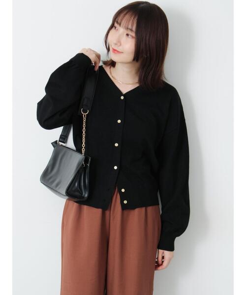 Te chichi TERRASSE（テチチテラス）の「前後2WAY金釦Vネックカーディガン（カーディガン/ボレロ・レディース・レッド/ブラック/ブルー/グレー・F）」の10枚目の写真