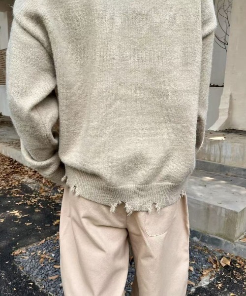 セール】ダメージVネックニットプルオーバー（ニット/セーター