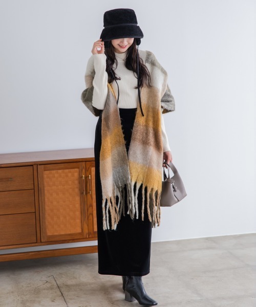 polcadot(ポルカドット)の「ボア イヤーマフバケットハット(ハット・レディース・アイボリー/ブラック/ベージュ・FREE)」の16枚目の写真