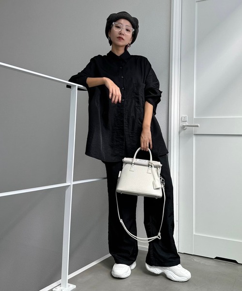 CFT.（シフト）の「リンクルドルマンオーバーシャツ（シャツ/ブラウス・レディース・ブラック・FREE）」の3枚目の写真