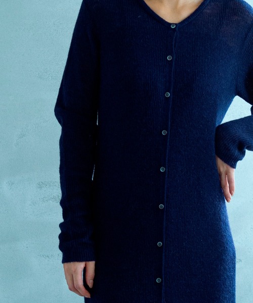 AJUGA.（アジュガ）の「モヘヤタッチ 2WAYロングカーディガンワンピース（ワンピース・レディース・ブラック/ネイビー・FREE）」の6枚目の写真