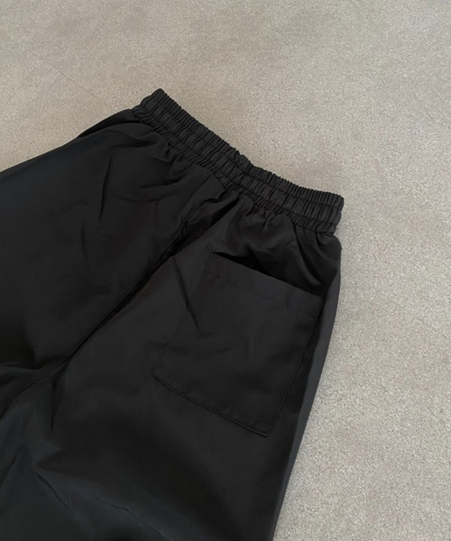 lilful(リルフル)の「スタッズタックデザインナイロンカーゴパンツ(カーゴパンツ・メンズ・ブラック・M/L)」の10枚目の写真