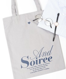 ＆soiree（アンドソワレ）の「&soiree メッセージロゴプリントトート（トートバッグ）」