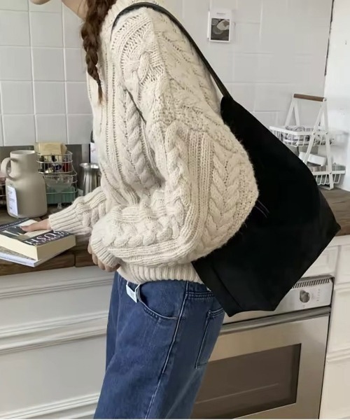 ammy.（エイミードット）の「【 ammy. / エイミードット 】 スエードライク バケツ型 ワンショルダーバッグ（ショルダーバッグ・レディース・ブラック/カーキ/ベージュ/ブラウン/ダークブラウン・FREE）」の7枚目の写真