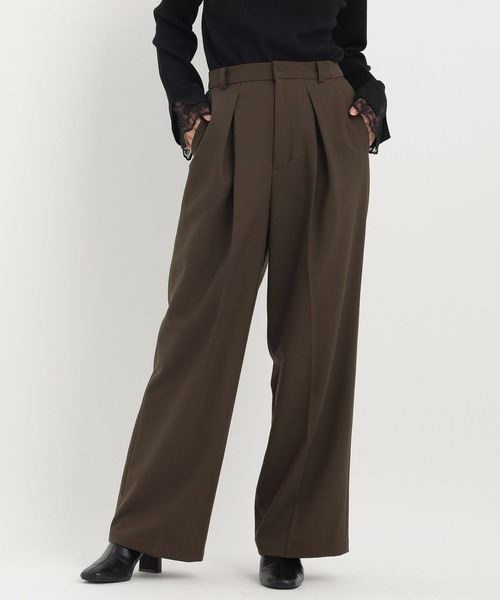 Andemiu（アンデミュウ）の「カサネタックストレートパンツ606419（スラックス・レディース・チャコールグレー/アイボリー/ブラウン/グレー・SMALL/MEDIUM）」の21枚目の写真