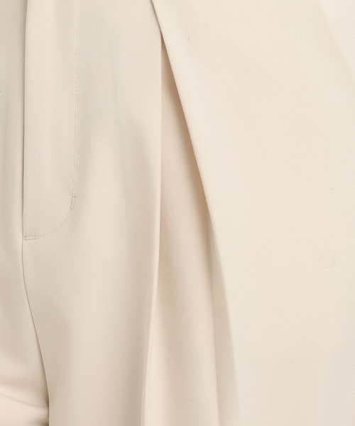 Andemiu（アンデミュウ）の「カサネタックストレートパンツ606419（スラックス・レディース・チャコールグレー/アイボリー/ブラウン/グレー・SMALL/MEDIUM）」の10枚目の写真