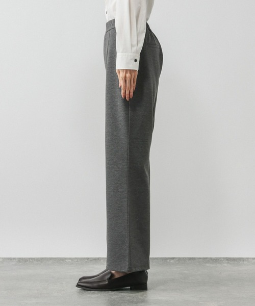 GLOBAL WORK（グローバルワーク）の「あったかフレアパンツ/611253（その他パンツ・レディース・ダークブラウン/チャコールグレー/ブラック・LARGE/MEDIUM/SMALL）」の17枚目の写真