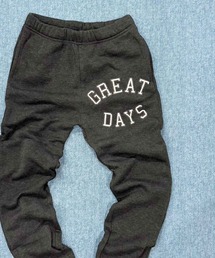 Outfitter lab（アウトフィッターラボ）の「裏起毛　アメカジプリント　スウェットパンツ（スウェットパンツ）」