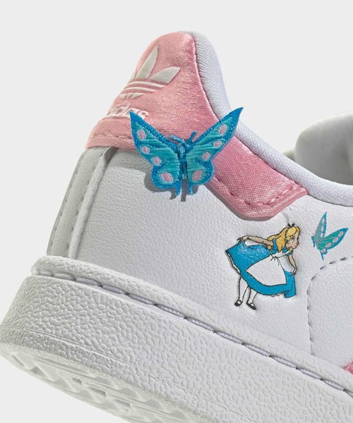 adidas Originals(アディダスオリジナルス)の「アディダス ディズニー スーパースター II コンフォート クロージャー / Adidas Disney Superstar II Comfort Closure / アディダスオリジナルス adidas Originals(スニーカー・キッズ・ホワイト×ピンク・15.0cm/16.0cm/12cm/13.0cm/14.0cm)」の8枚目の写真